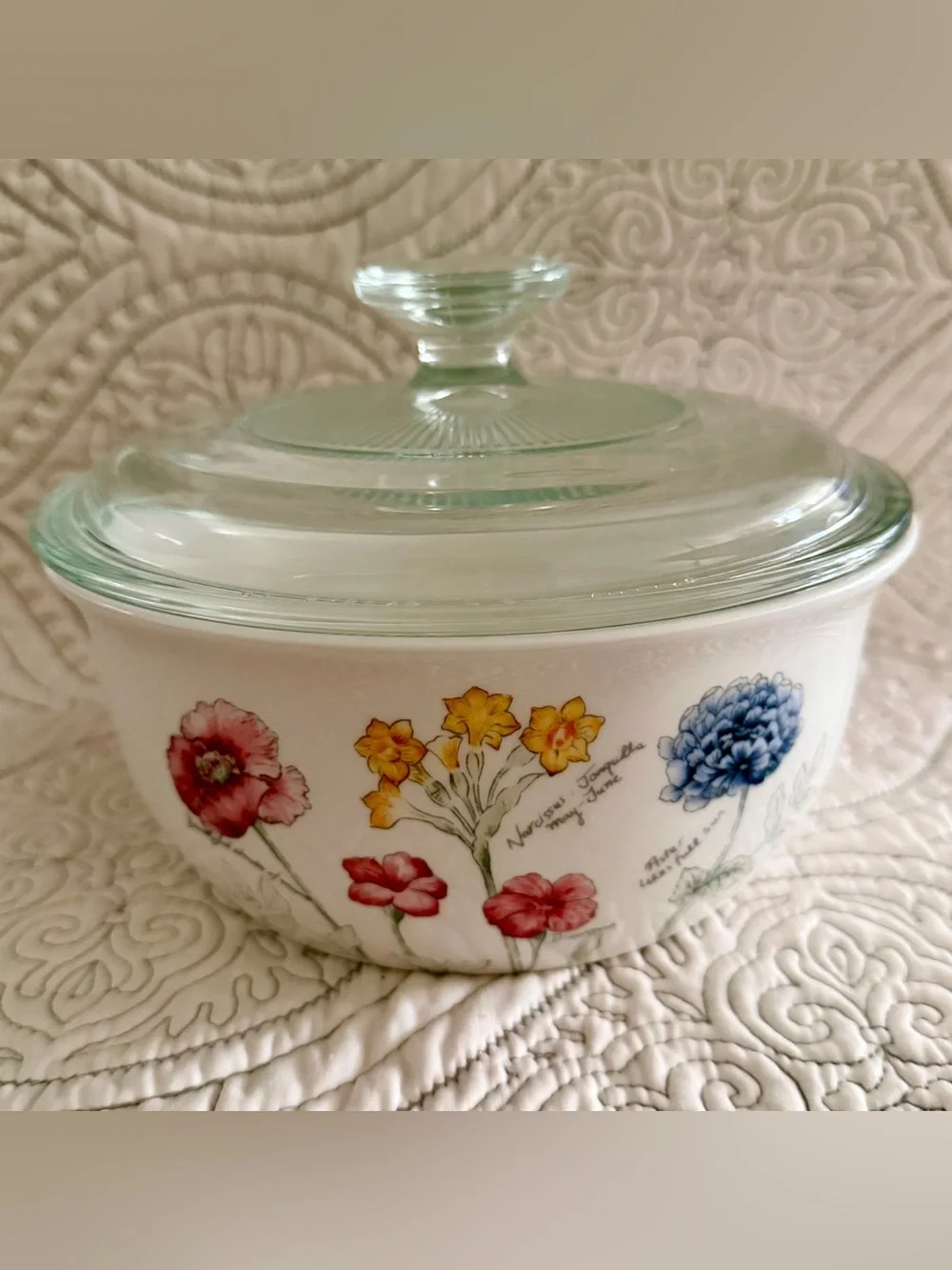 Lenox Artist Sketchbook Two Quart Round Covered Casserole Dish with Glass Lid
